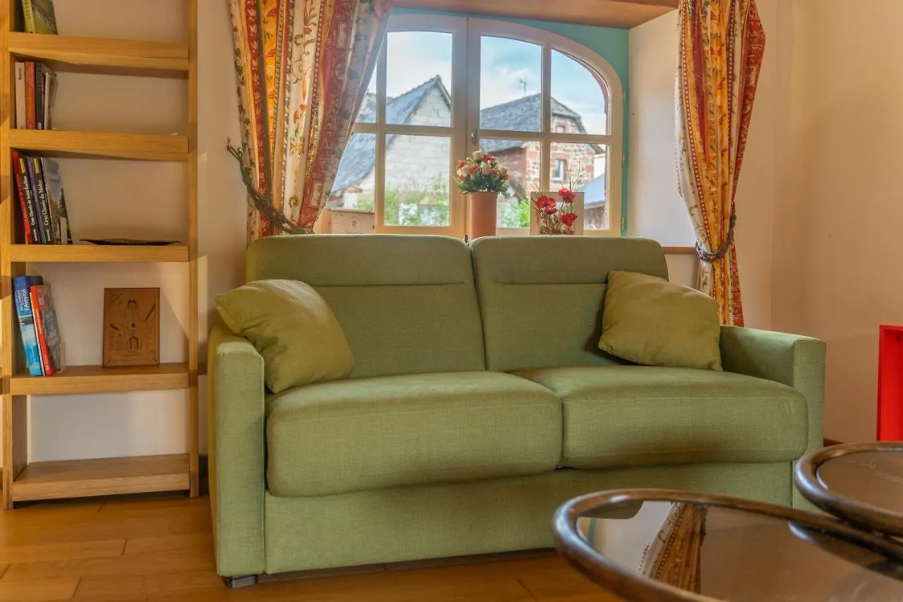 Gîte La Bessière à Mouret Hébergement de vacances